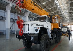 АРЕНДА АВТОКРАНА ИВАНОВЕЦ-35714 16 ТОНН