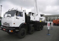 АВТОКРАН СКАТ-32 СОКОЛ 32 ТОННЫ