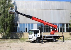 АВТОВЫШКА 19 МЕТРОВ ISUZU ILF (С ГУСЬКОМ)
