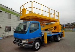 АВТОВЫШКА 26 МЕТРОВ MITSUBISHI CANTER (С ПЛАТФОРМОЙ)