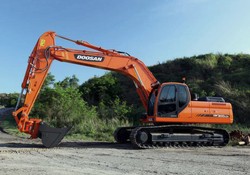 АРЕНДА ГУСЕНИЧНОГО ЭКСКАВАТОРА DOOSAN DX 300 LCA