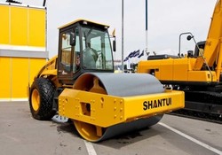 КАТОК SHANTUI SR 12