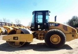 КАТОК CATERPILLAR CS 56