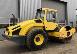 КАТОК BOMAG BW 213 D 4