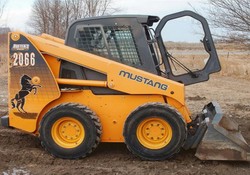 МИНИ-ПОГРУЗЧИК MUSTANG 2066