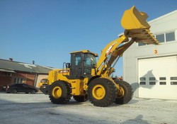 ФРОНТАЛЬНЫЙ ПОГРУЗЧИК XCMG LW500F