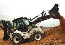 АРЕНДА ЭКСКАВАТОРА-ПОГРУЗЧИКА HIDROMEK HMK 102B