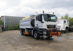 ПОЛИВОМОЕЧНАЯ МАШИНА MAN TGS-33.400