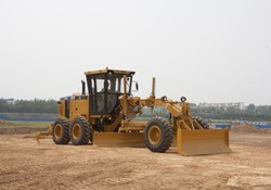 АВТОГРЕЙДЕР SEM 919 15,13 ТОНН